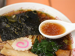 「長岡生姜醤油ラーメン」の源流、青島食堂のひみつ