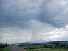 局地的大雨のしくみと天気について学ぼう